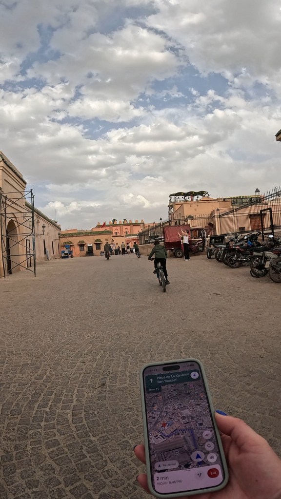 Navigating through city streets with the help of mapping on a phone
